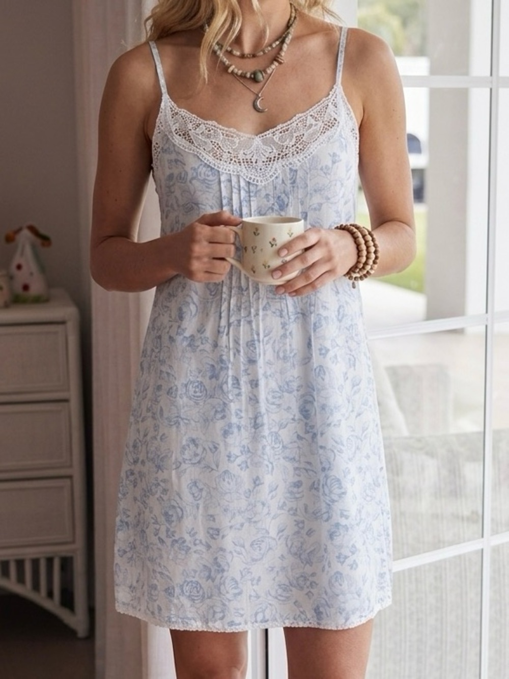 Sigrid Olsen | Women’s Blue and White Floral Lace-Trim Nightgown | Size Small